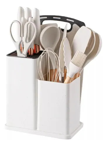 SET DE UTENSILIOS CON TABLA Y CUCHILLOS