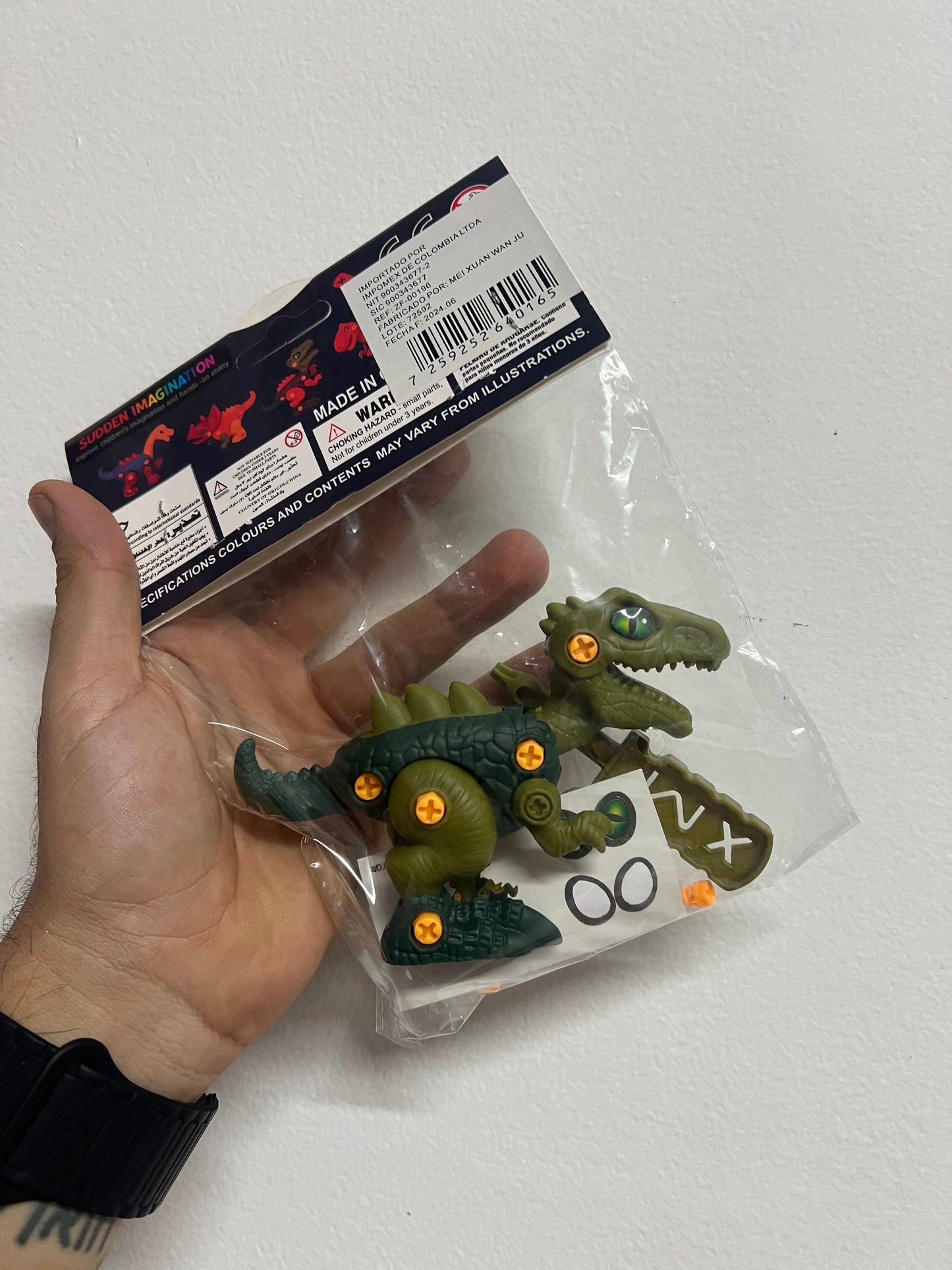 KIT 12 JUGUETES X48.000